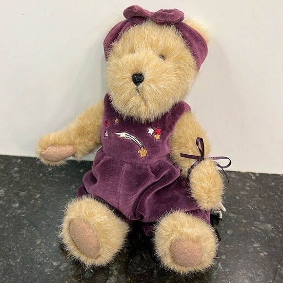 Hallmark Exclusive Boyds Bears Sydney G Bearsmark Plush #9696HM Star Retired - Picture 1 of 7